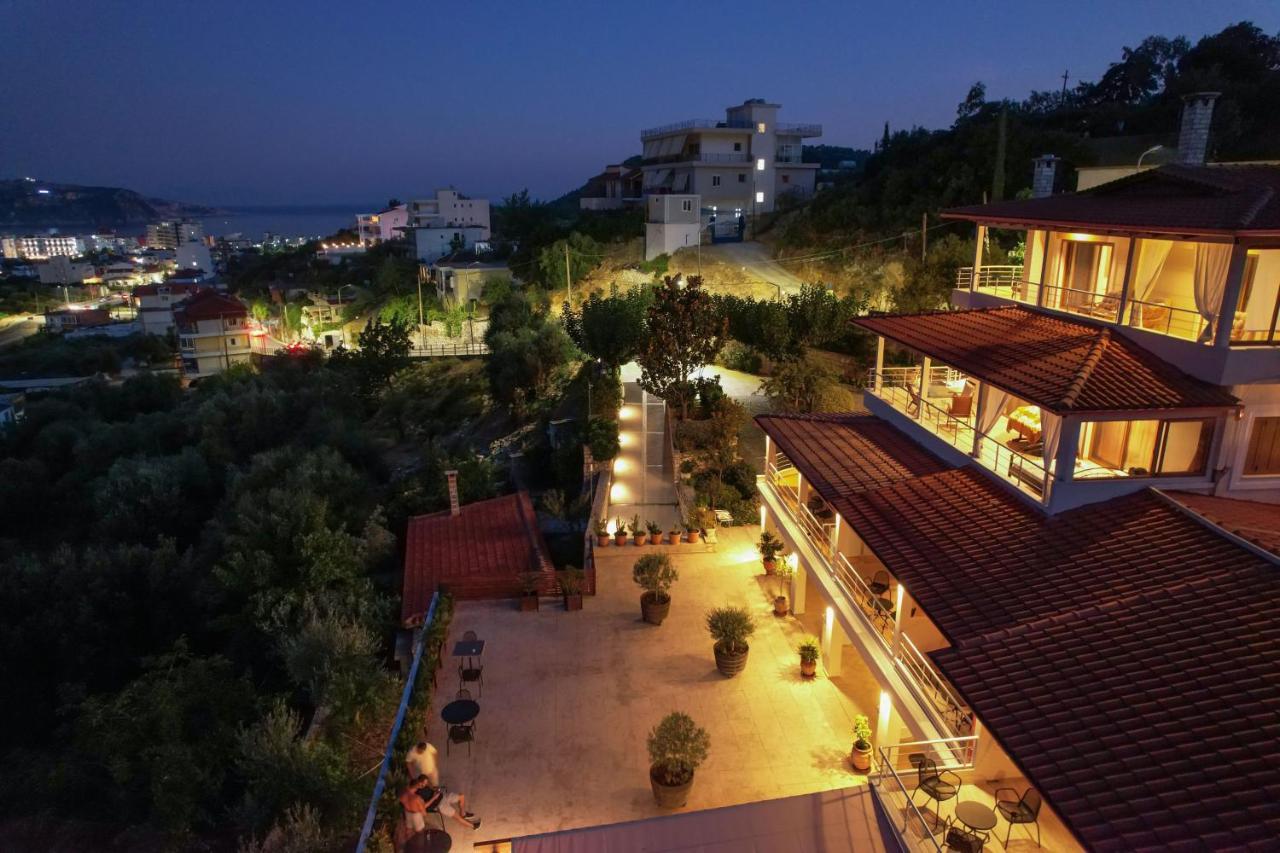 Bed and Breakfast Royal 1967 Himarë Exterior foto