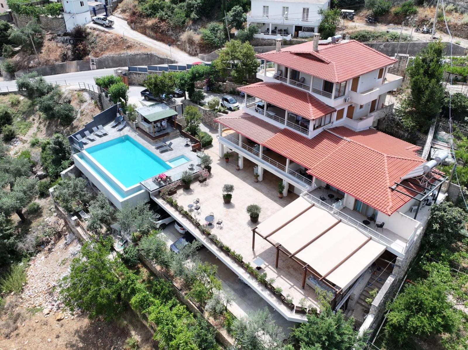 Bed and Breakfast Royal 1967 Himarë Exterior foto