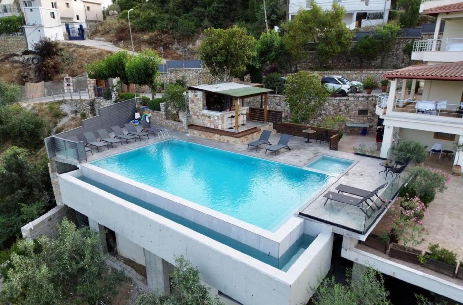 Bed and Breakfast Royal 1967 Himarë Exterior foto