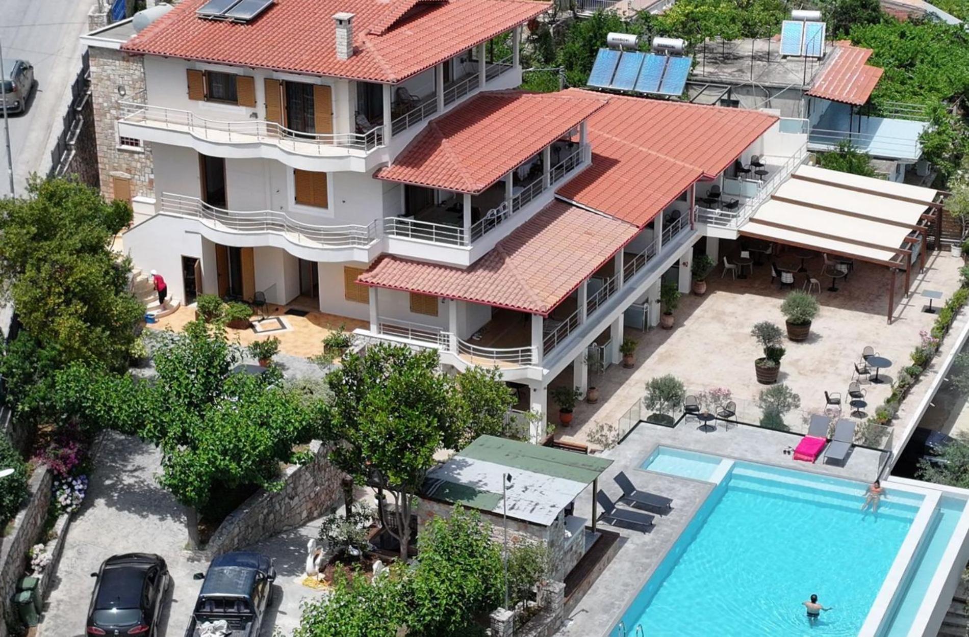 Bed and Breakfast Royal 1967 Himarë Exterior foto